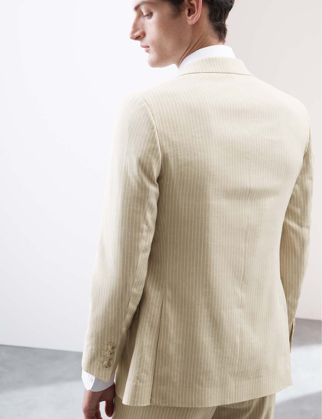 Tailored Fit Linen Rich Jacket 5 of 7