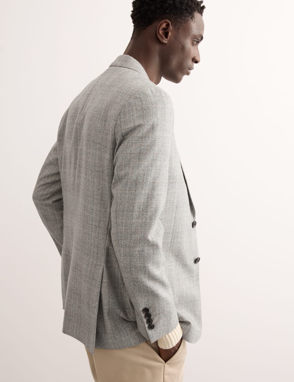 Tailored Fit Italian Wool Blazer 3 of 7