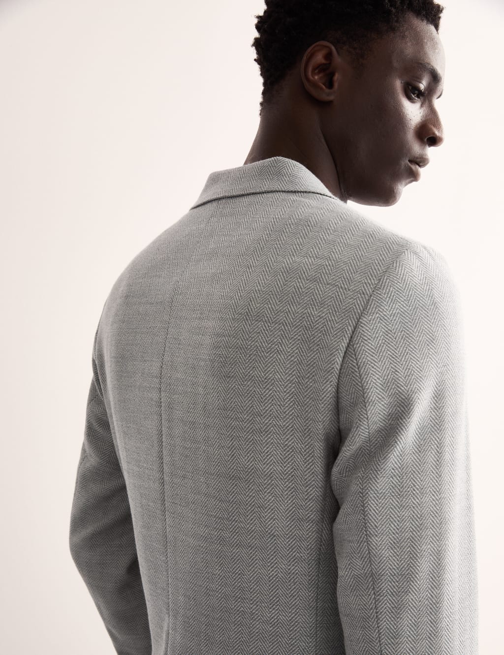 Tailored Fit Wool Rich Herringbone Blazer 7 of 8