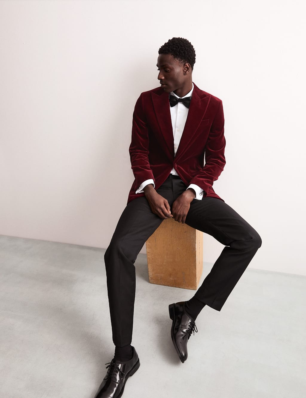 Tailored Fit Cotton Velvet Blazer JAEGER M S