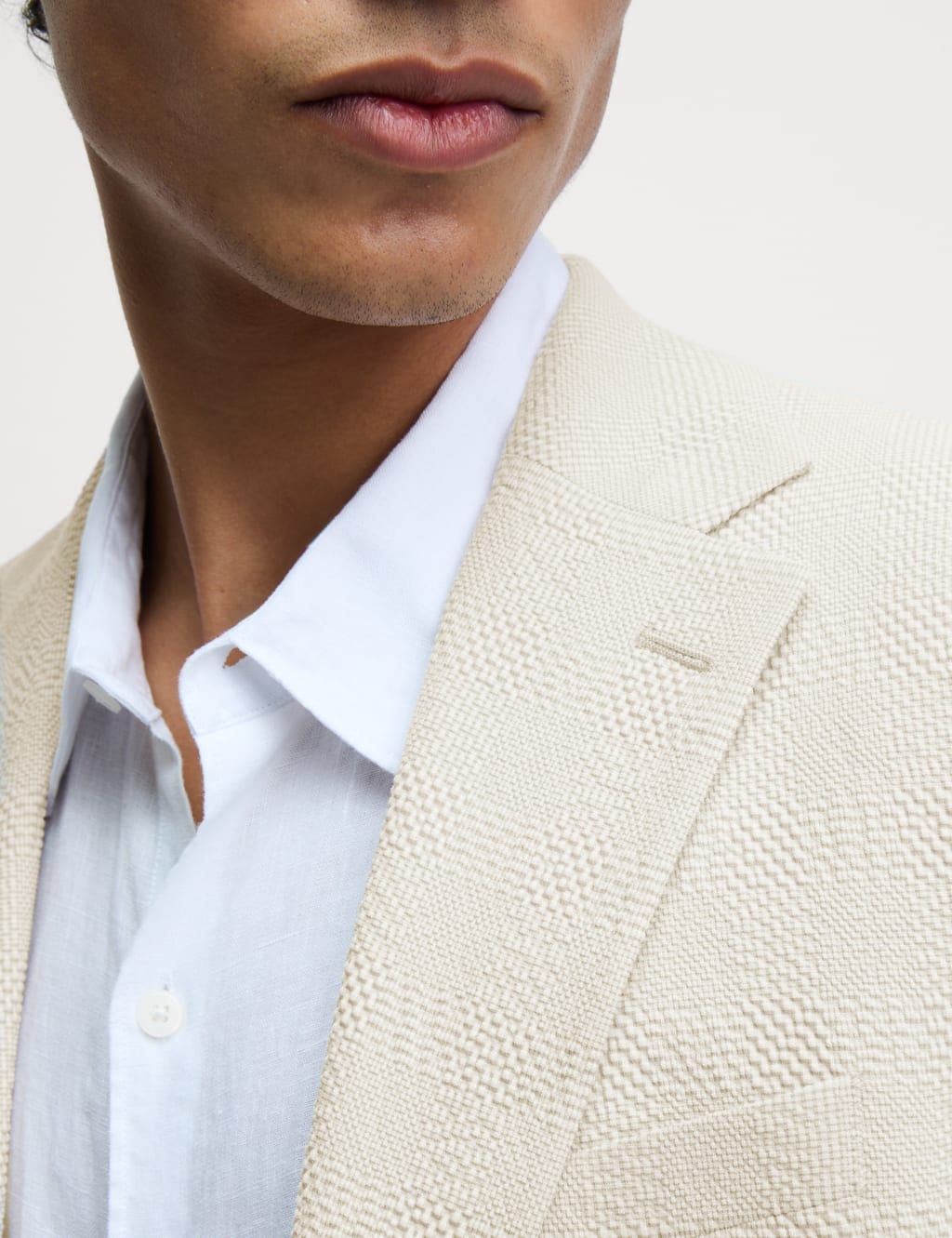 Cotton Rich Seersucker Blazer 4 of 8