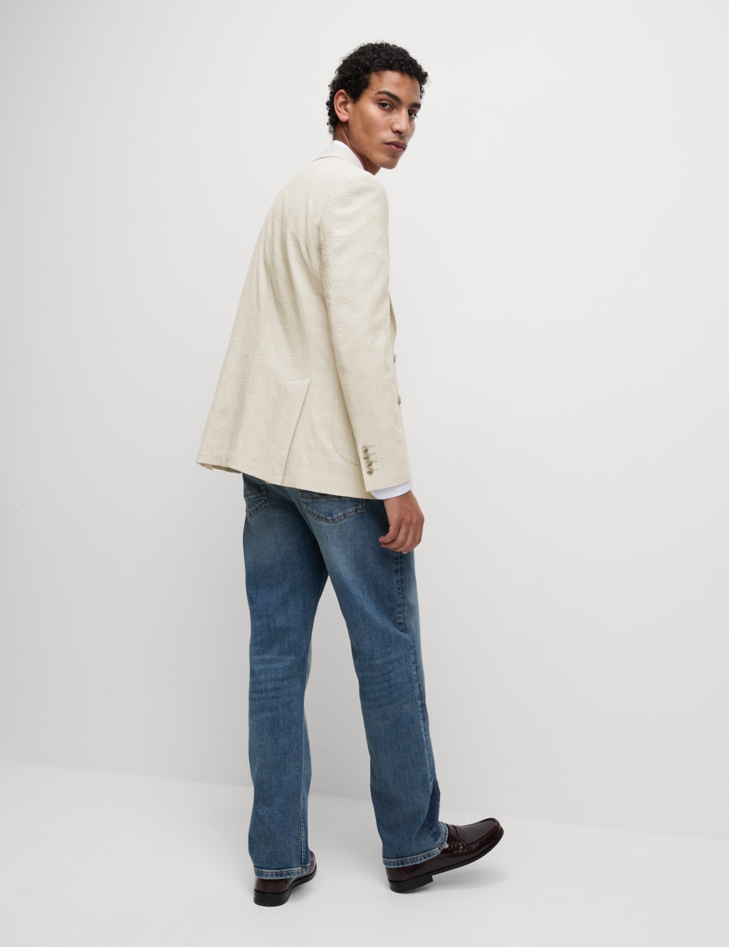 Cotton Rich Seersucker Blazer 7 of 8