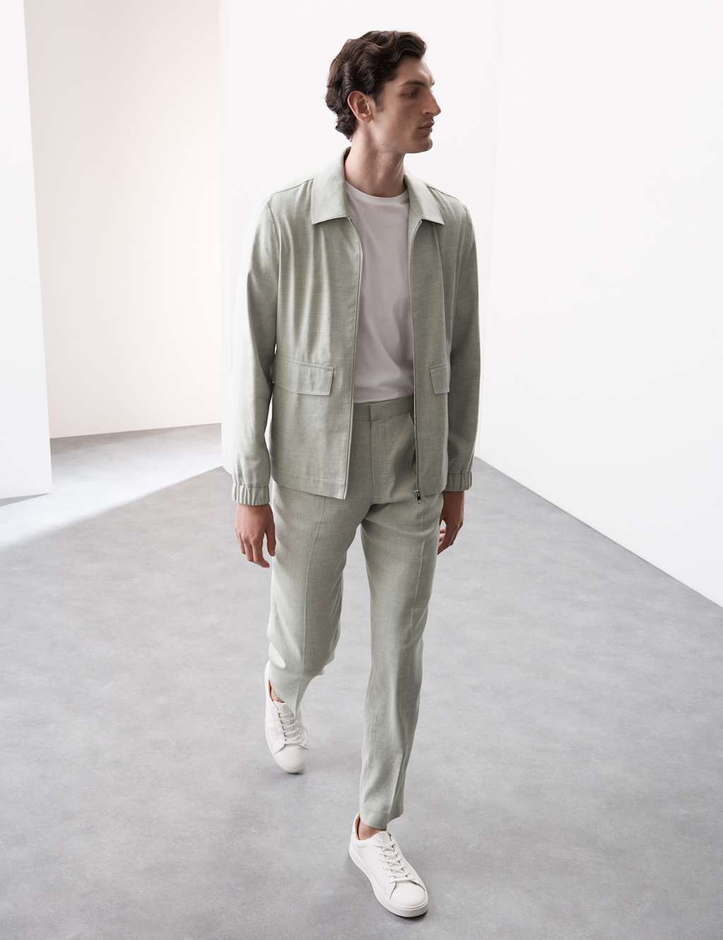Italian Linen Miracle™ Bomber Jacket 3 of 7