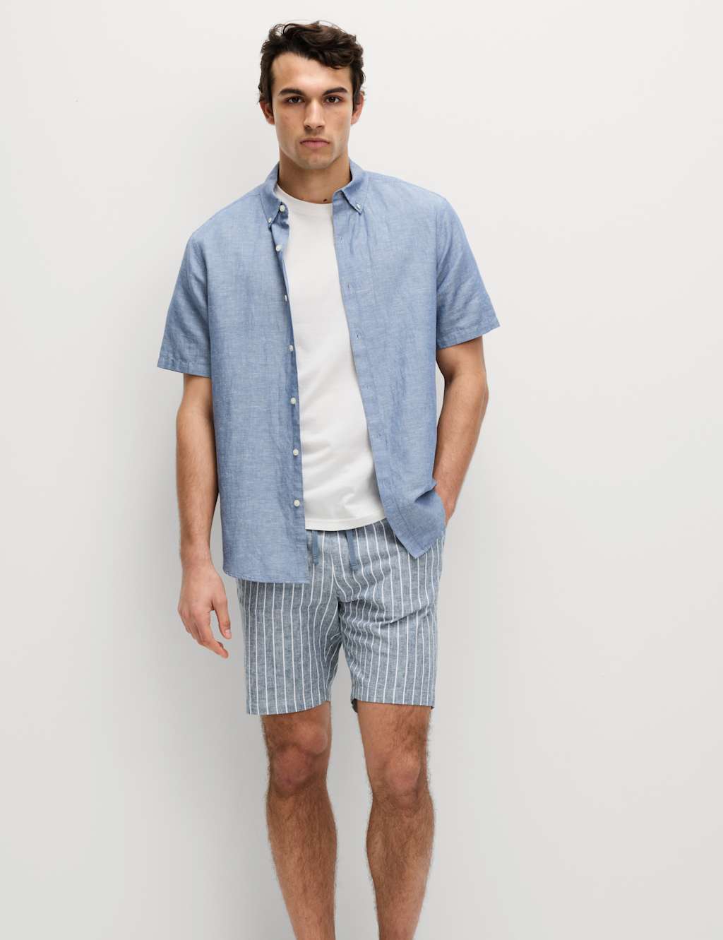 Cotton Linen Blend Elasticated Waist Shorts 4 of 6