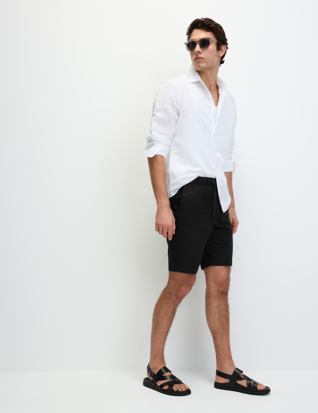 Cotton Linen Blend Elasticated Waist Shorts 3 of 7