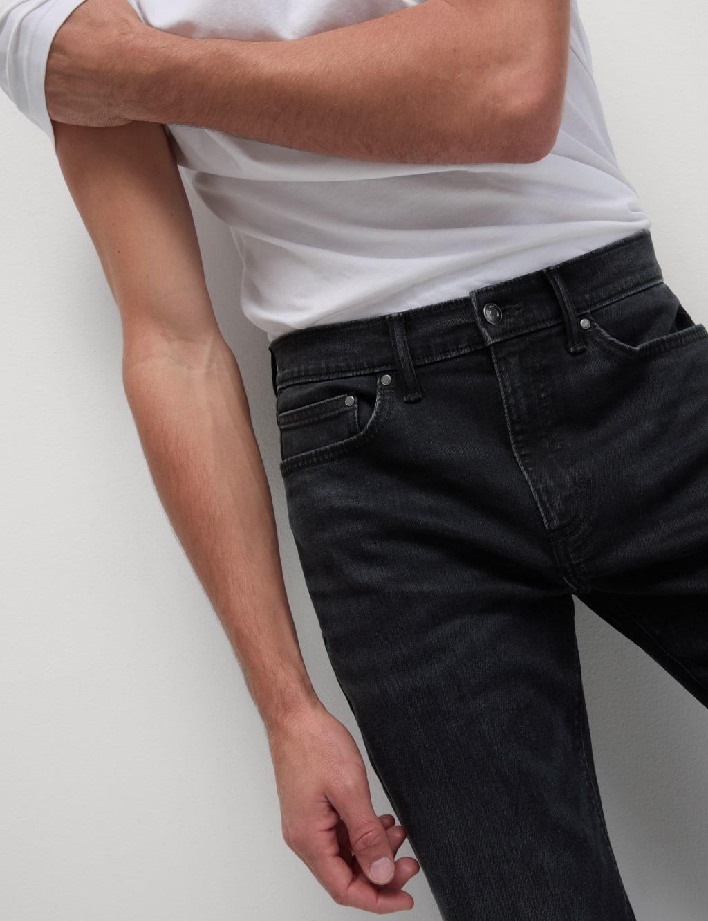 Straight fit pantalones online