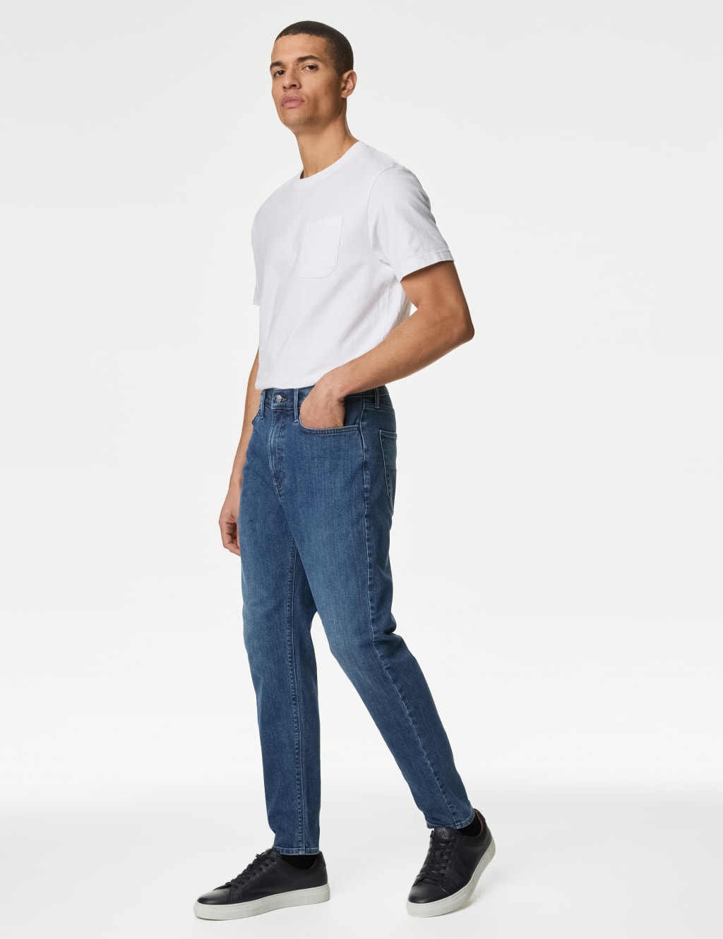 Tapered Fit Stretch Jeans