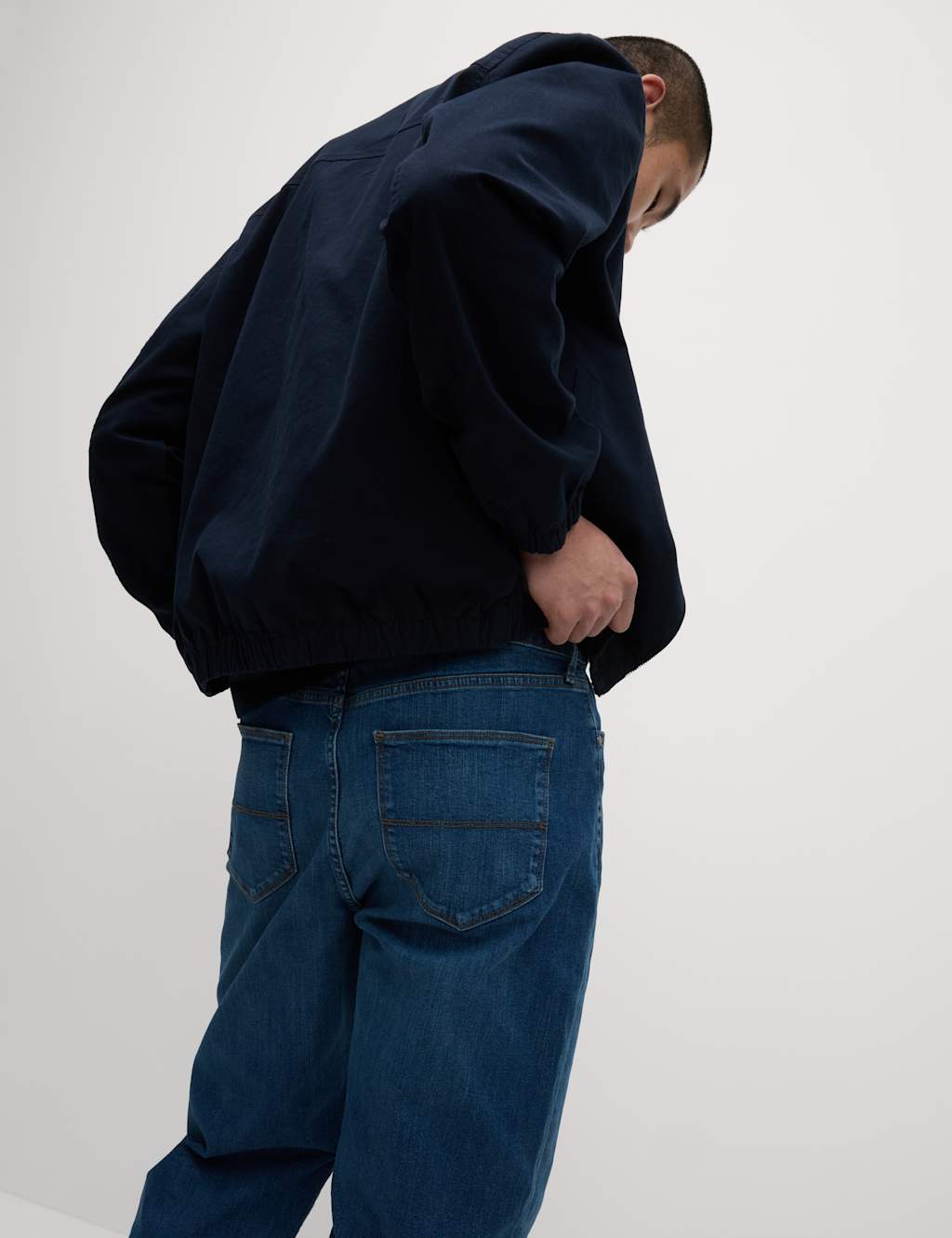 Loose Fit Stretch Jeans 5 of 6