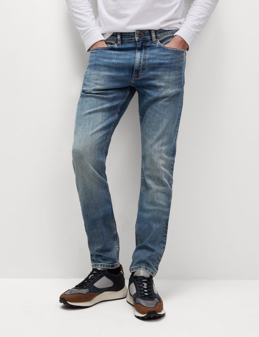 Slim Fit Vintage Wash Stretch Jeans 3 of 5