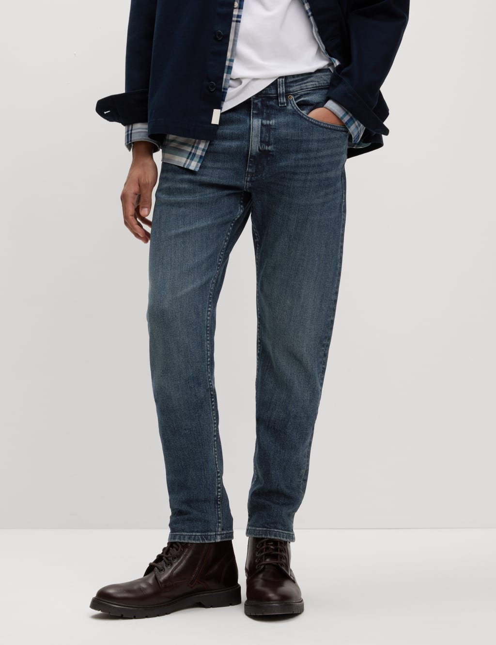 Slim Fit Vintage Wash Stretch Jeans 4 of 4