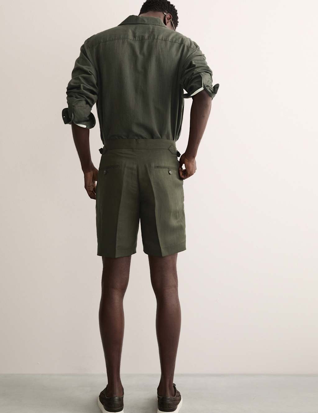Linen Blend Herringbone Shorts 4 of 7