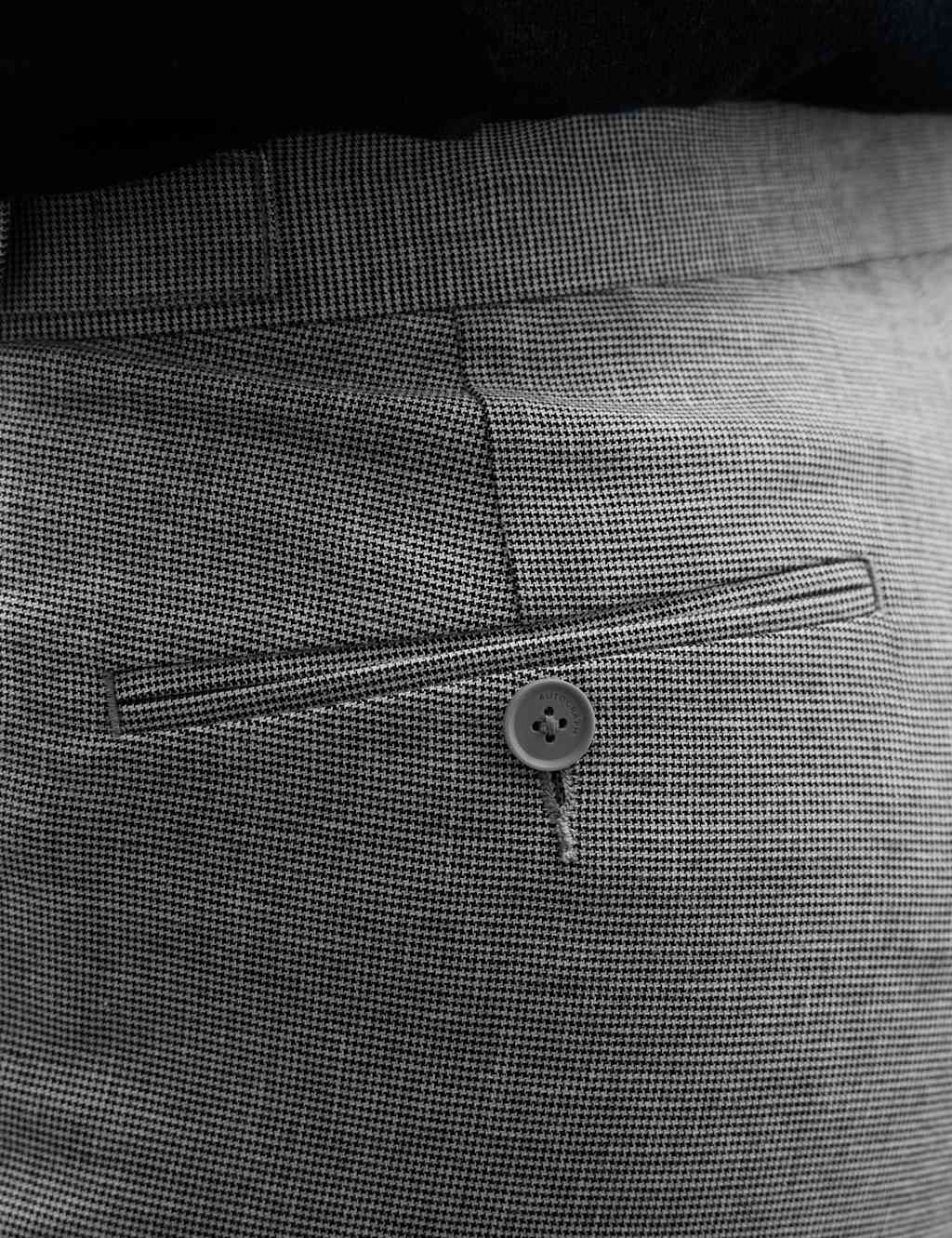 Tapered Fit Single Pleat Trousers with Linen 6 of 6