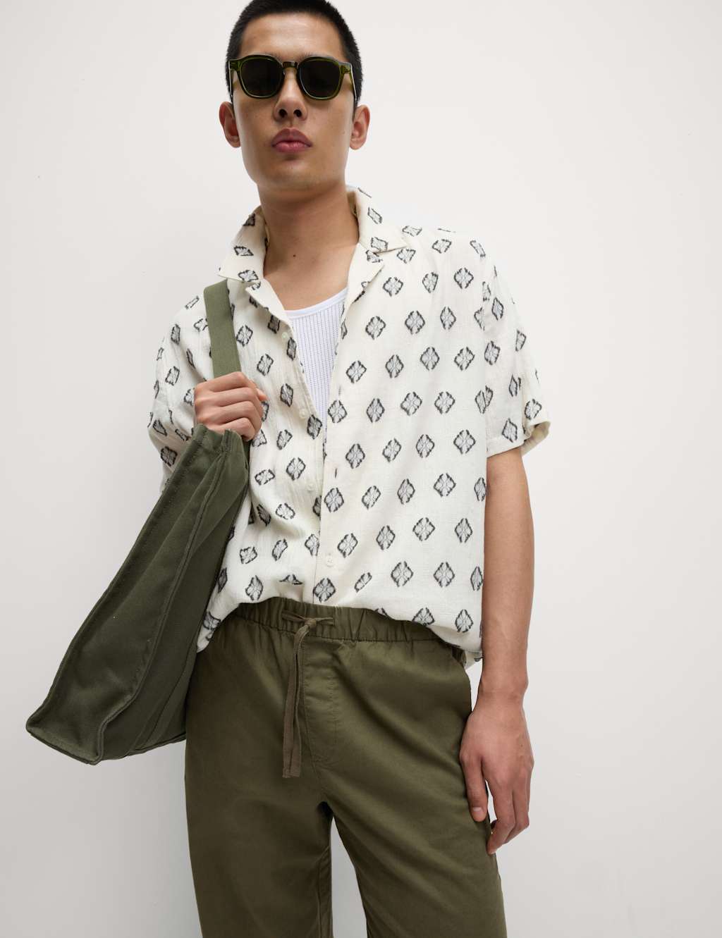 Loose Fit Cotton Linen Blend Elasticated Trousers 4 of 5