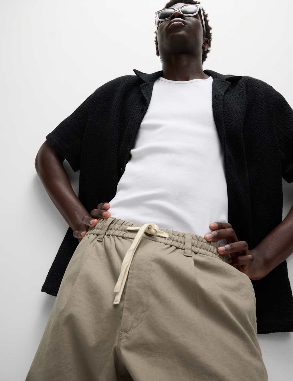 Tapered Fit Cotton Linen Blend Elasticated Trousers 3 of 5