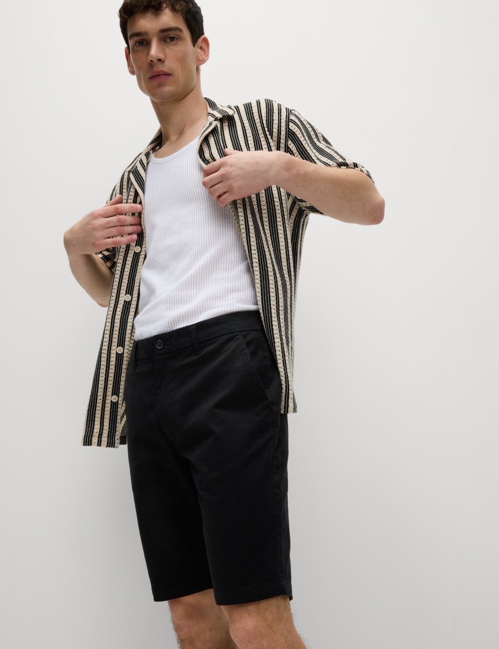 Slim Fit Stretch Chino Shorts 4 of 4