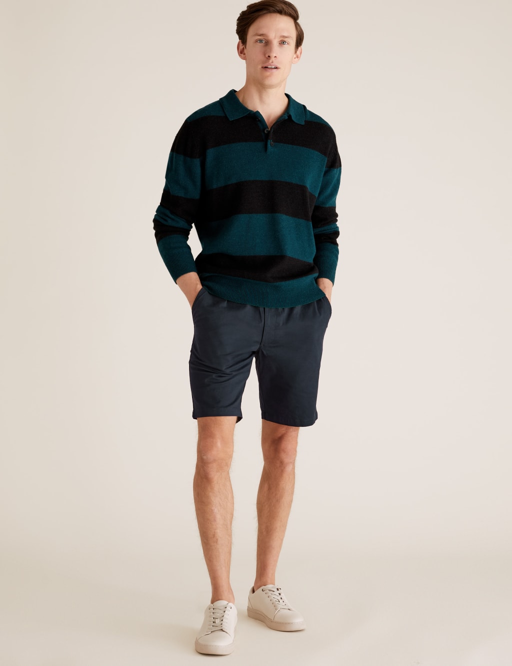 Organic Cotton Elasticated Chino Short 1 of 5