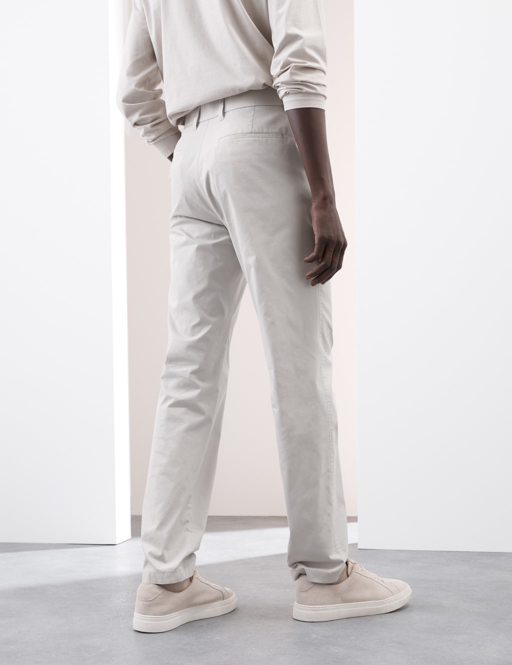 Regular Fit Super Lightweight Chinos 5 of 5