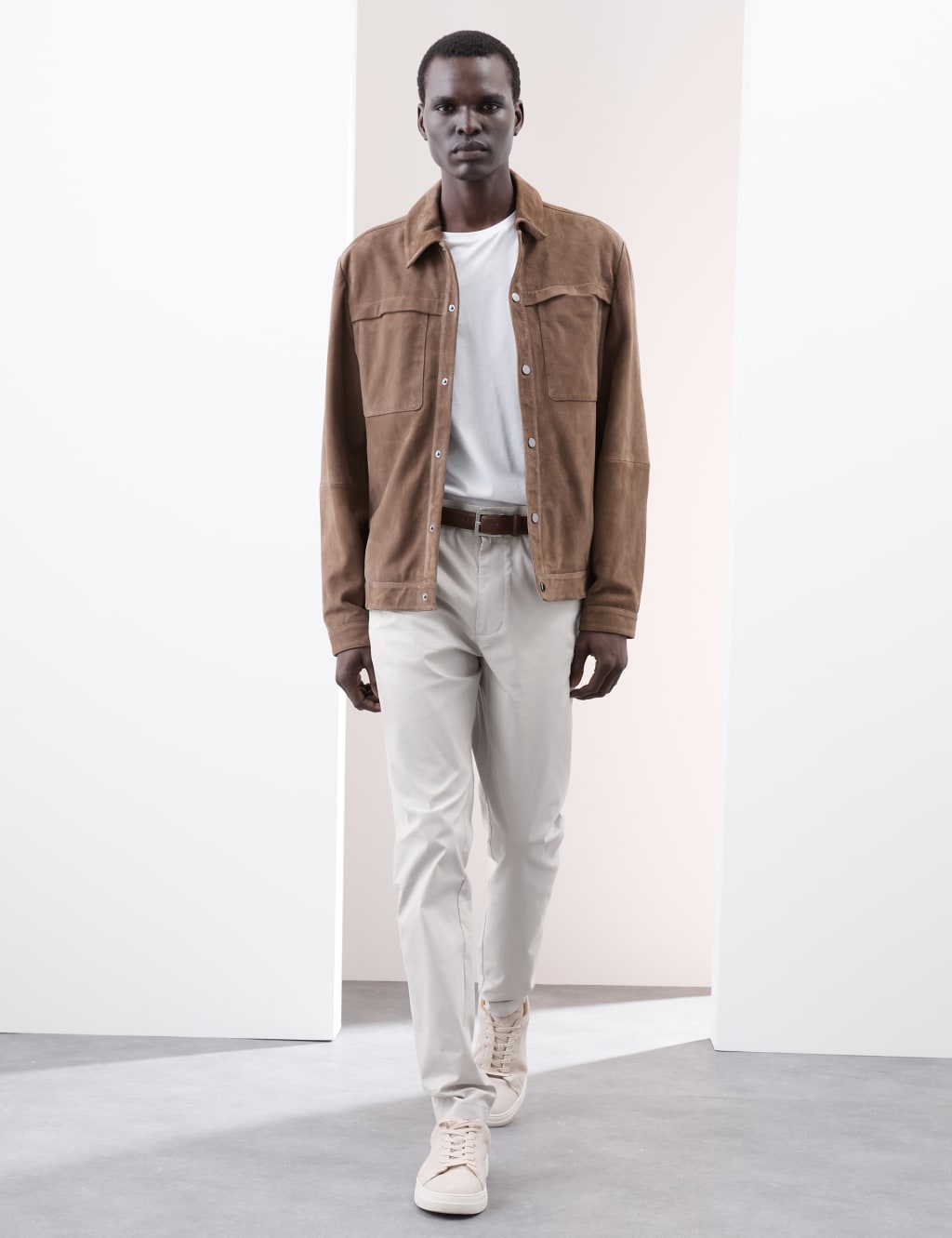 Slim Fit Super Lightweight Chinos 3 of 5