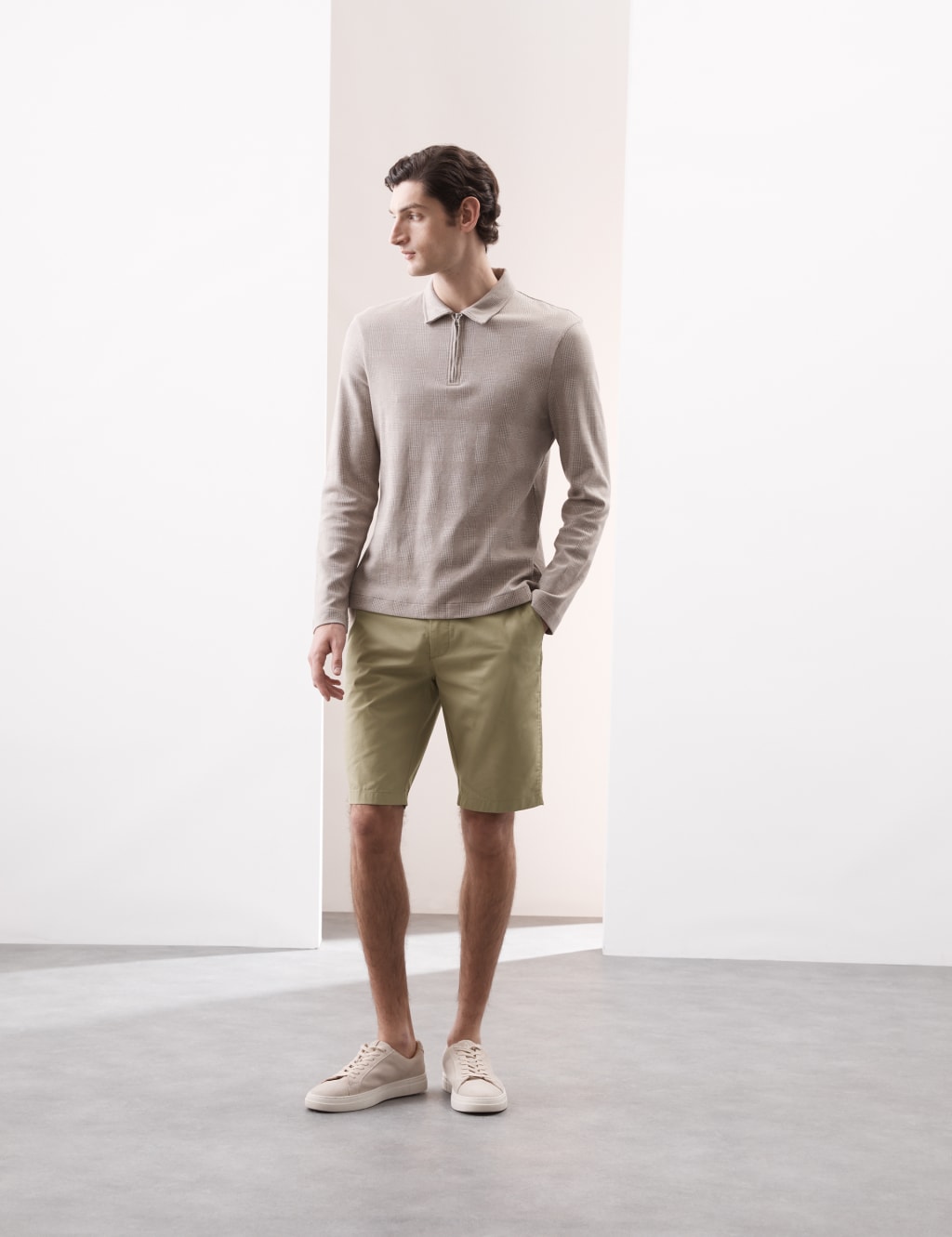 Regular Fit Super Lightweight Chino Shorts 3 of 7