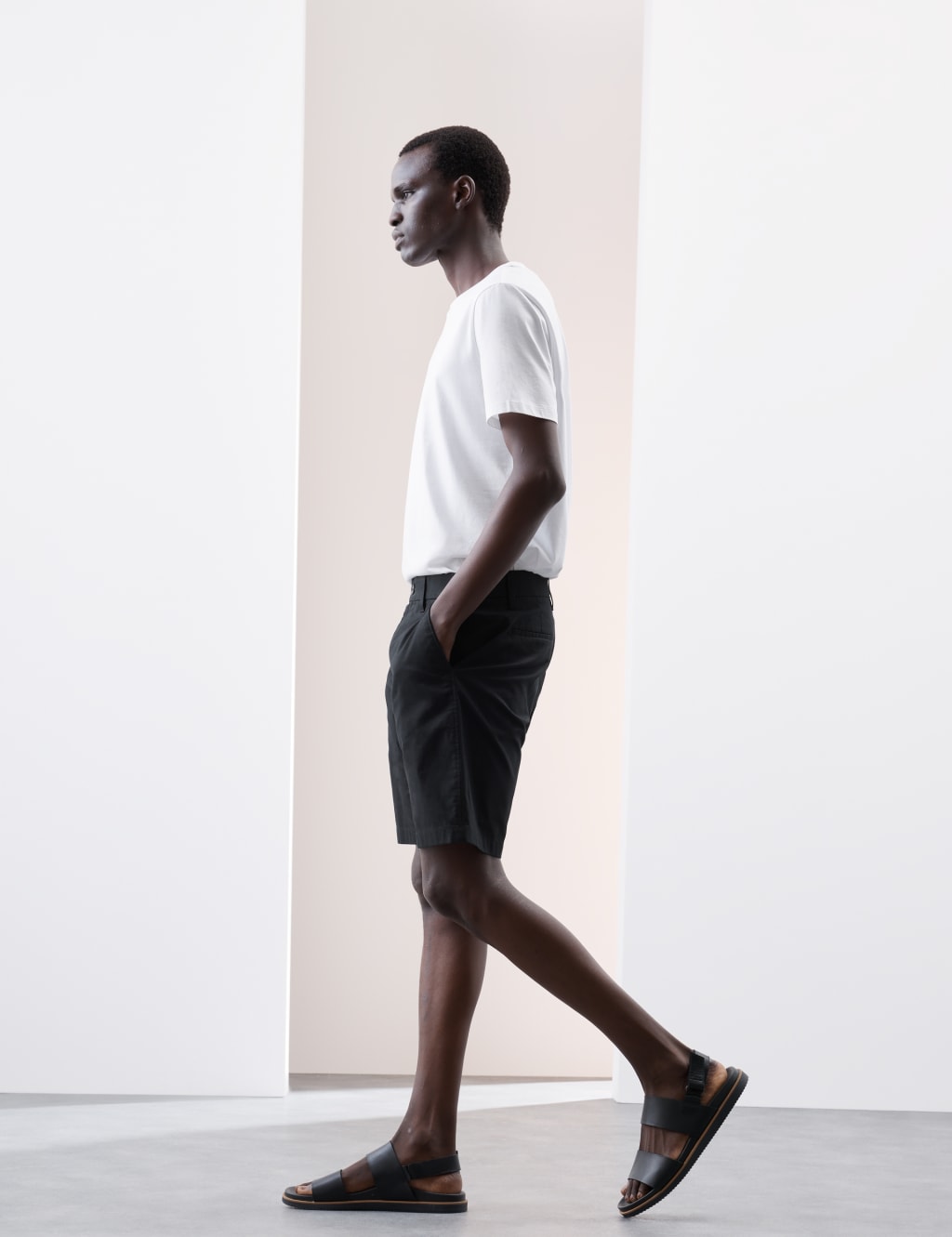 Regular Fit Super Lightweight Chino Shorts 5 of 6