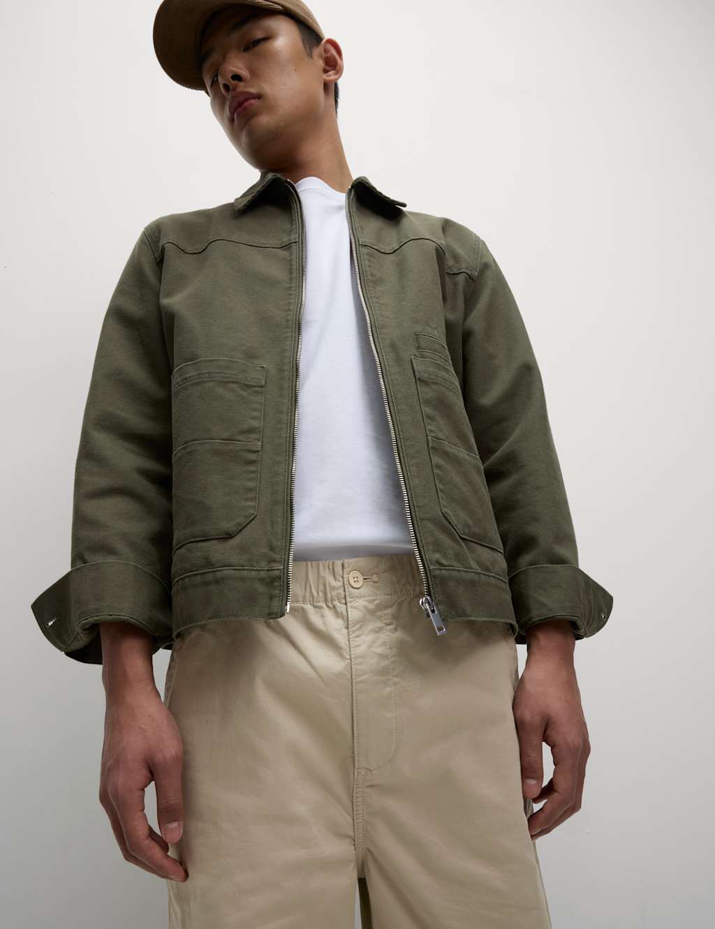 Loose Fit Lightweight Parachute Trousers 4 of 5