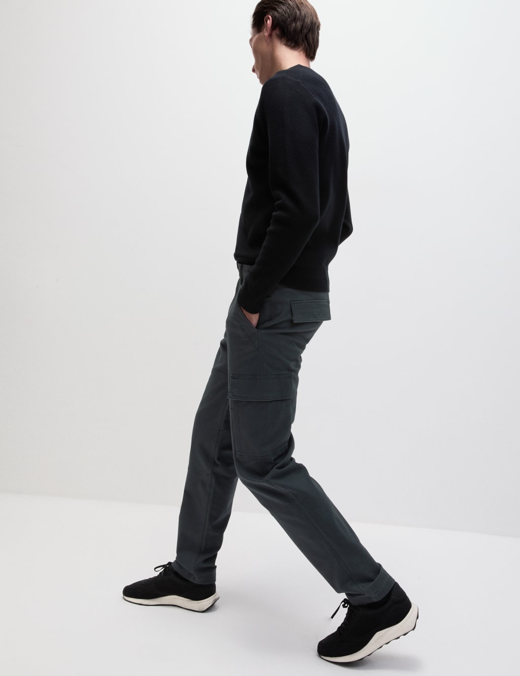 Tapered Fit Stretch Cargo Trousers 5 of 6