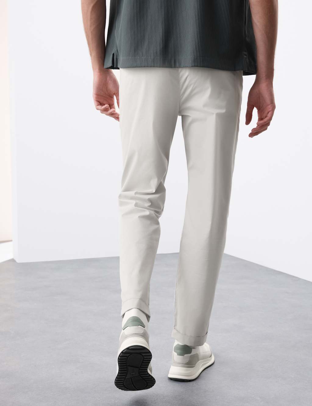 Super Lightweight Tapered Fit Elasticated Waist Trousers 7 of 7