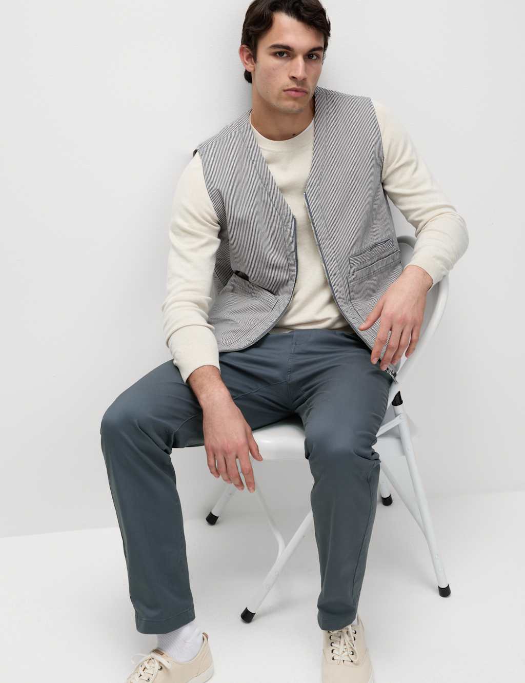 Regular Fit Heritage Twill Chinos 5 of 5