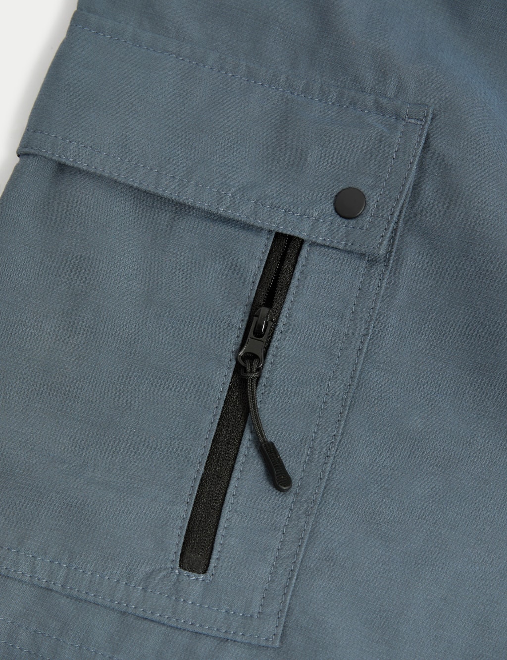 Ripstop Textured Trekking Shorts with Stormwear™ 6 of 6