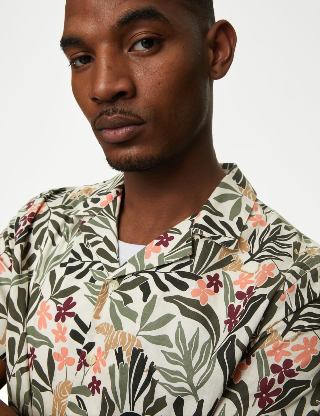 Easy Iron Pure Cotton Cuban Collar Shirt 3 of 5