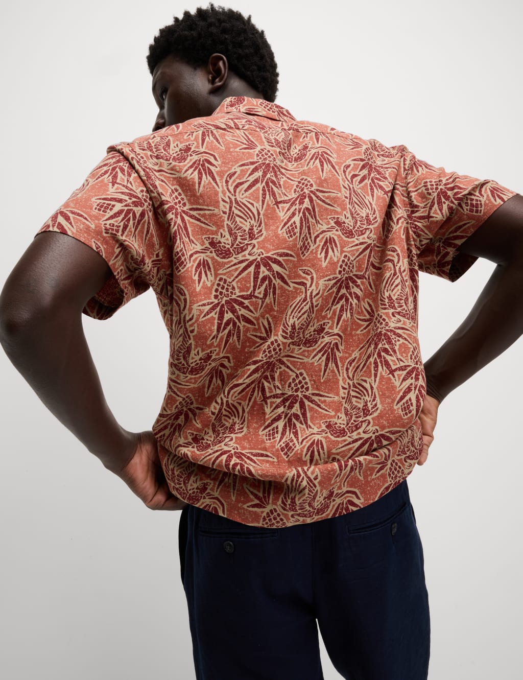 Linen Rich Hawaiian Short Sleeve Shirt 3 of 5