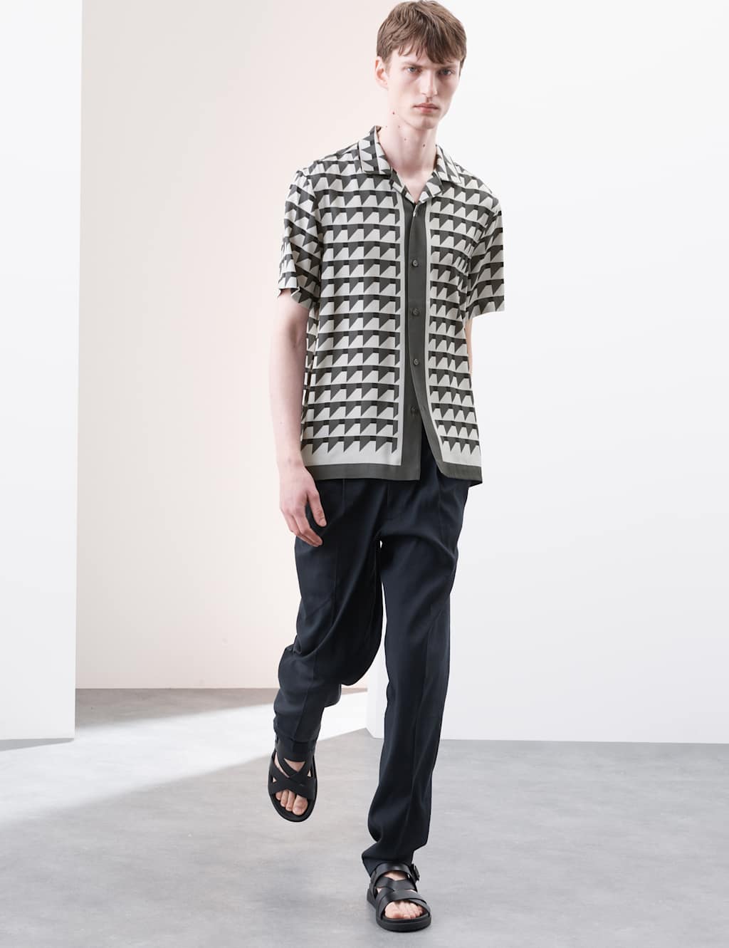 Regular Fit Geometric Print Shirt 6 of 7