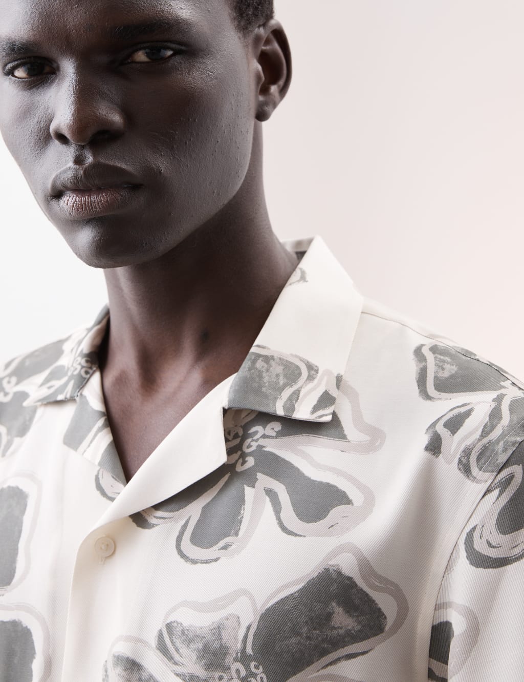 Floral Cuban Collar Shirt 4 of 6
