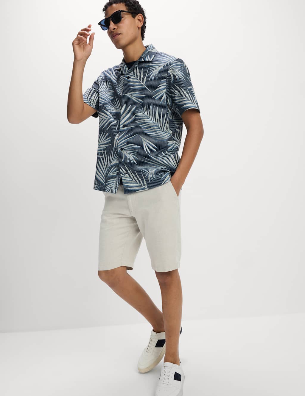 Jacquard Palm Leaf Print Polo Shirt 4 of 6