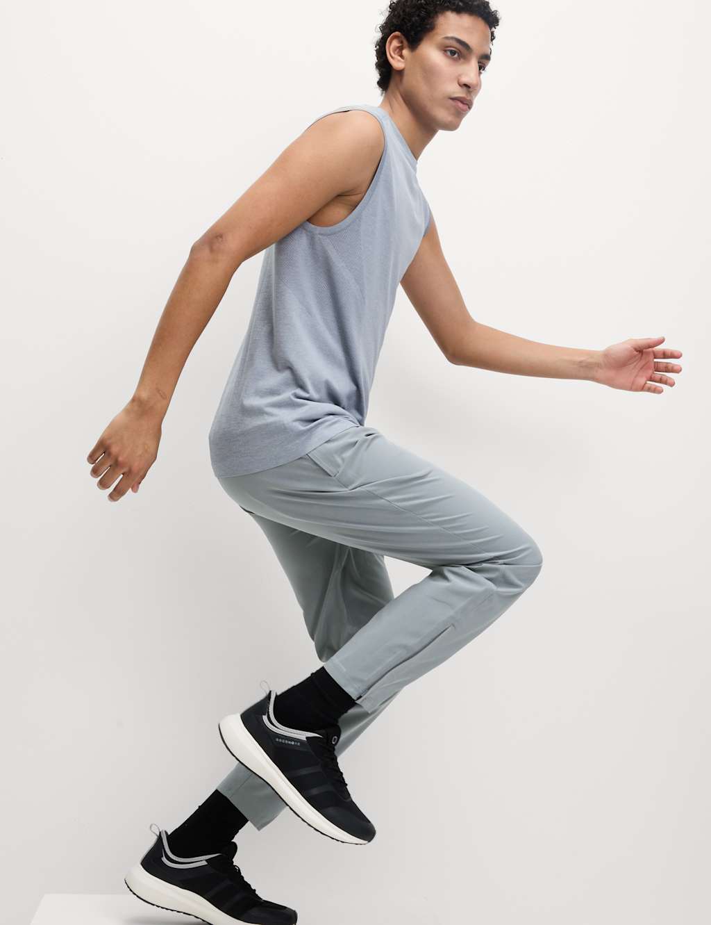 Stretch Drawstring Zip Pocket Joggers 5 of 7