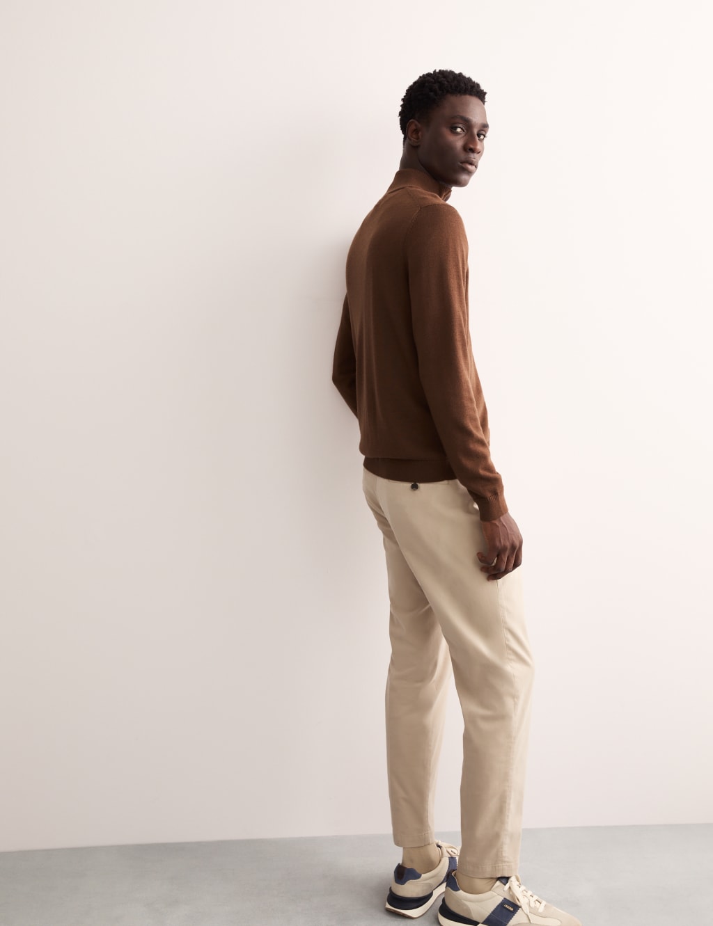 Merino Wool Rich with Silk Zip Up Jumper 3 of 8