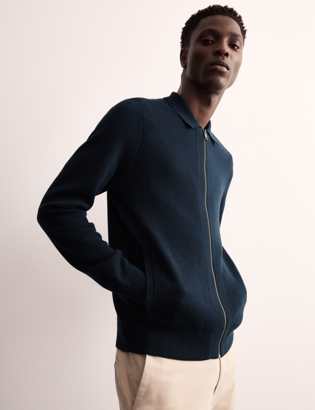 Pure Extra Fine Merino Wool Knitted Jacket JAEGER M S