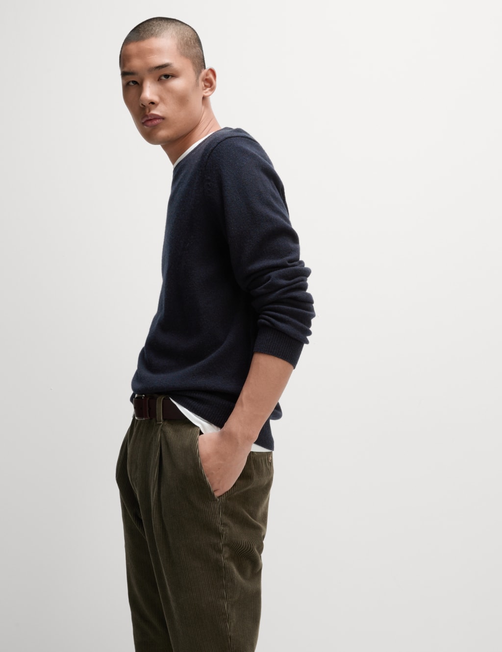 Pure Extra Fine Lambswool Crew Neck Jumper 4 of 5