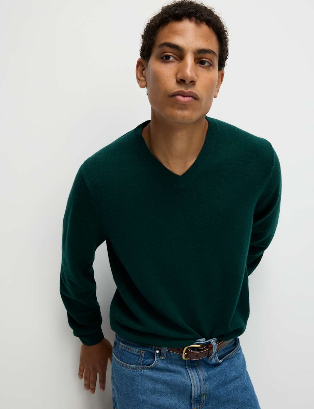 Pure Extra Fine Lamsbwool V-Neck Jumper 1 of 5