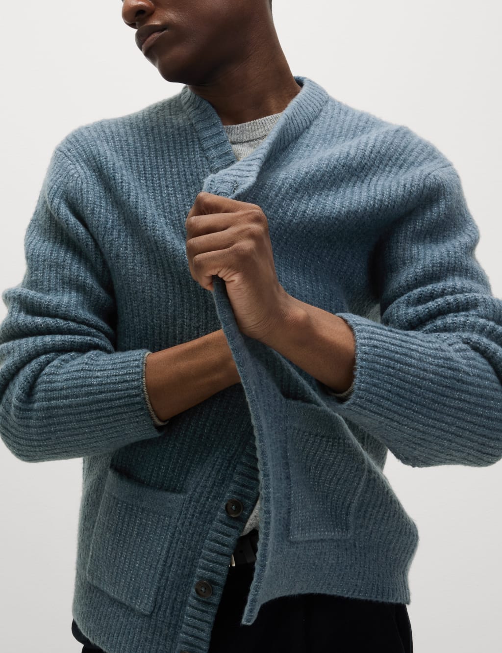 Supersoft Ribbed V-Neck Cardigan with Wool 4 of 8