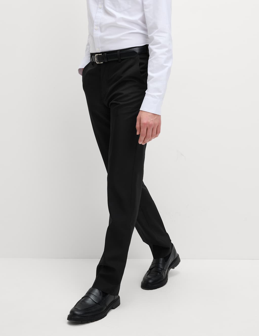 2pk Regular Fit Crease Resist Trousers 2 of 6
