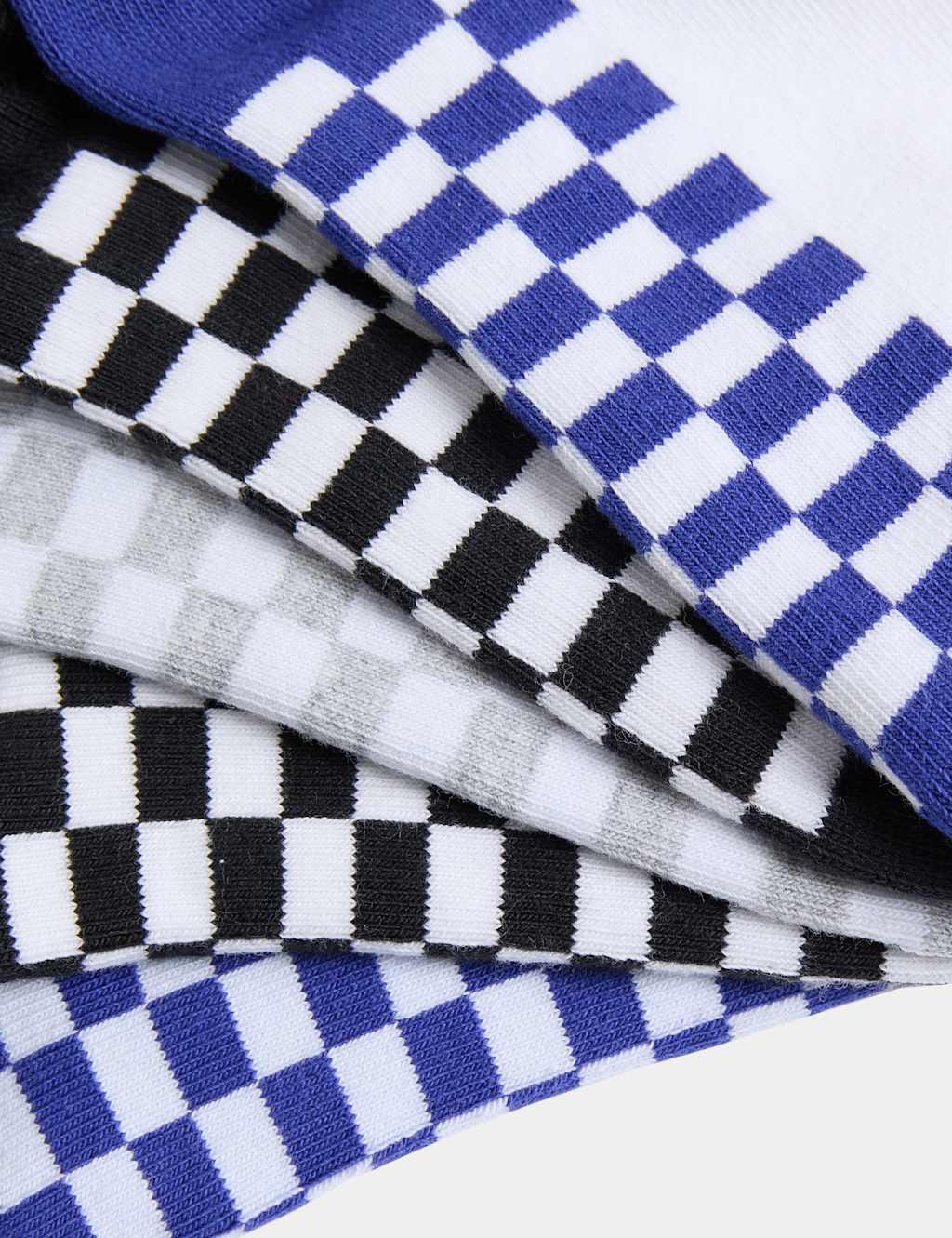 5pk Cotton Rich Check Trainer Liners™ (6 Small - 7 Large) 2 of 2