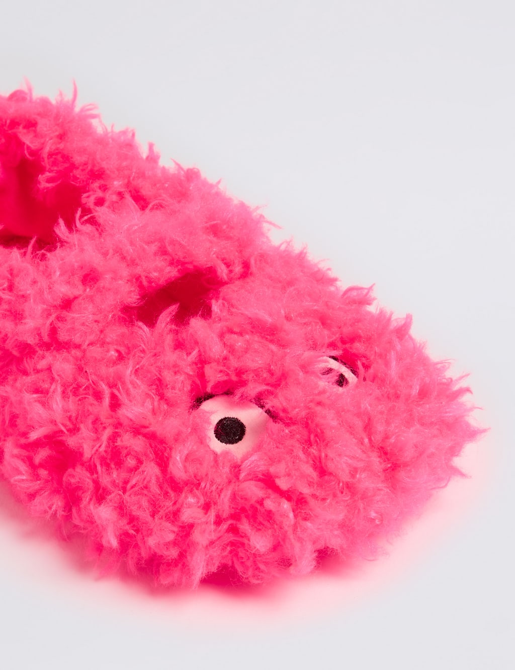 Kids’ Fluffy Monster Slippers (5 Small - 5 Large) 4 of 5