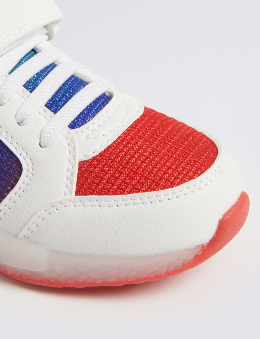 Kids Light Up Trainers 5 Small 12 Small M S