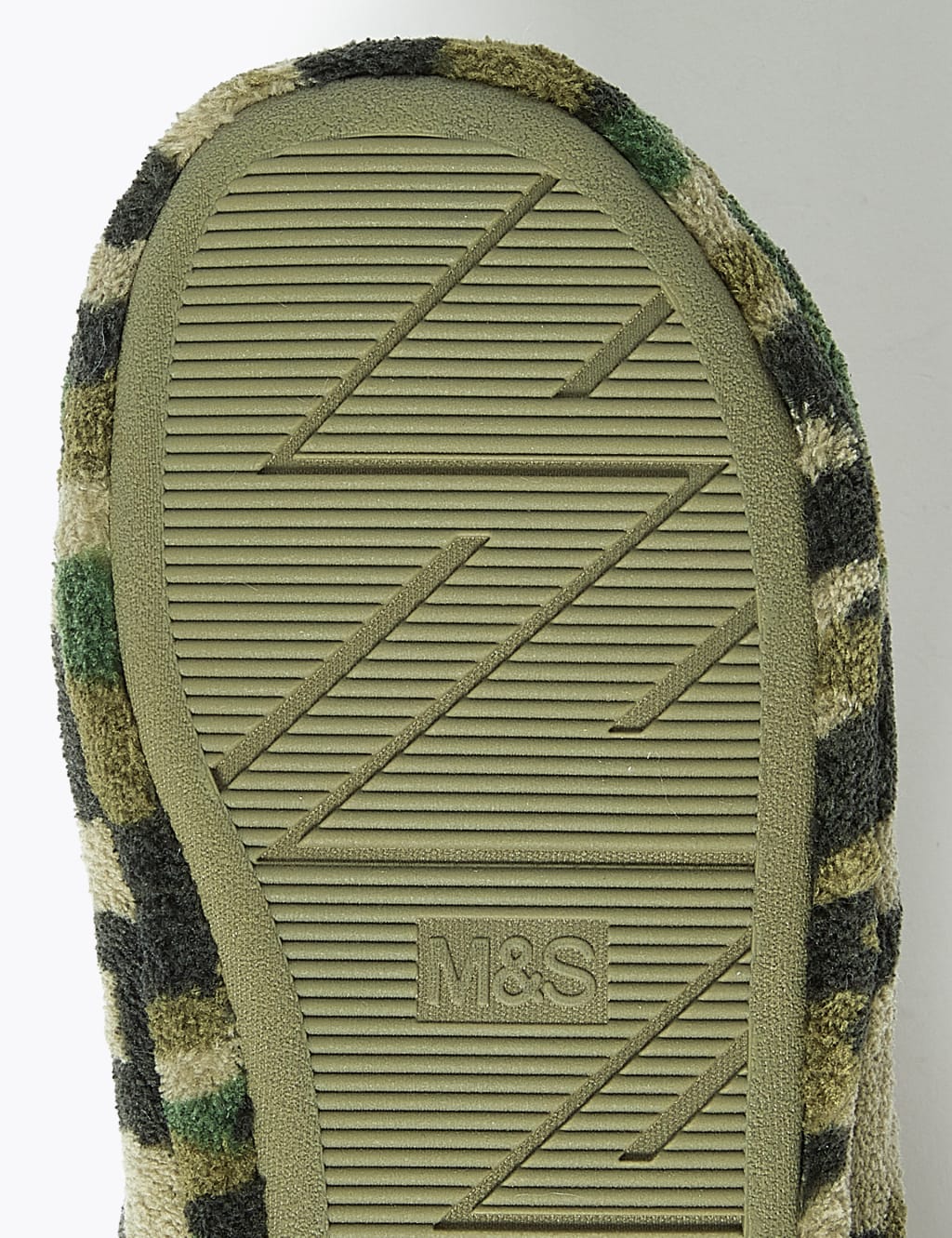 Kids' Camouflage Slipper Boots (5 Small - 7 Large) 5 of 5