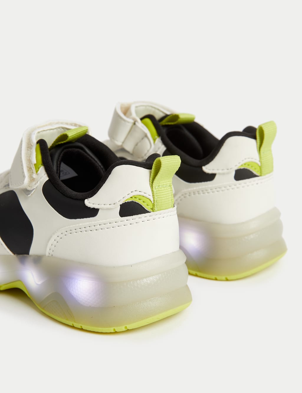 M&s light as air trainers clearance