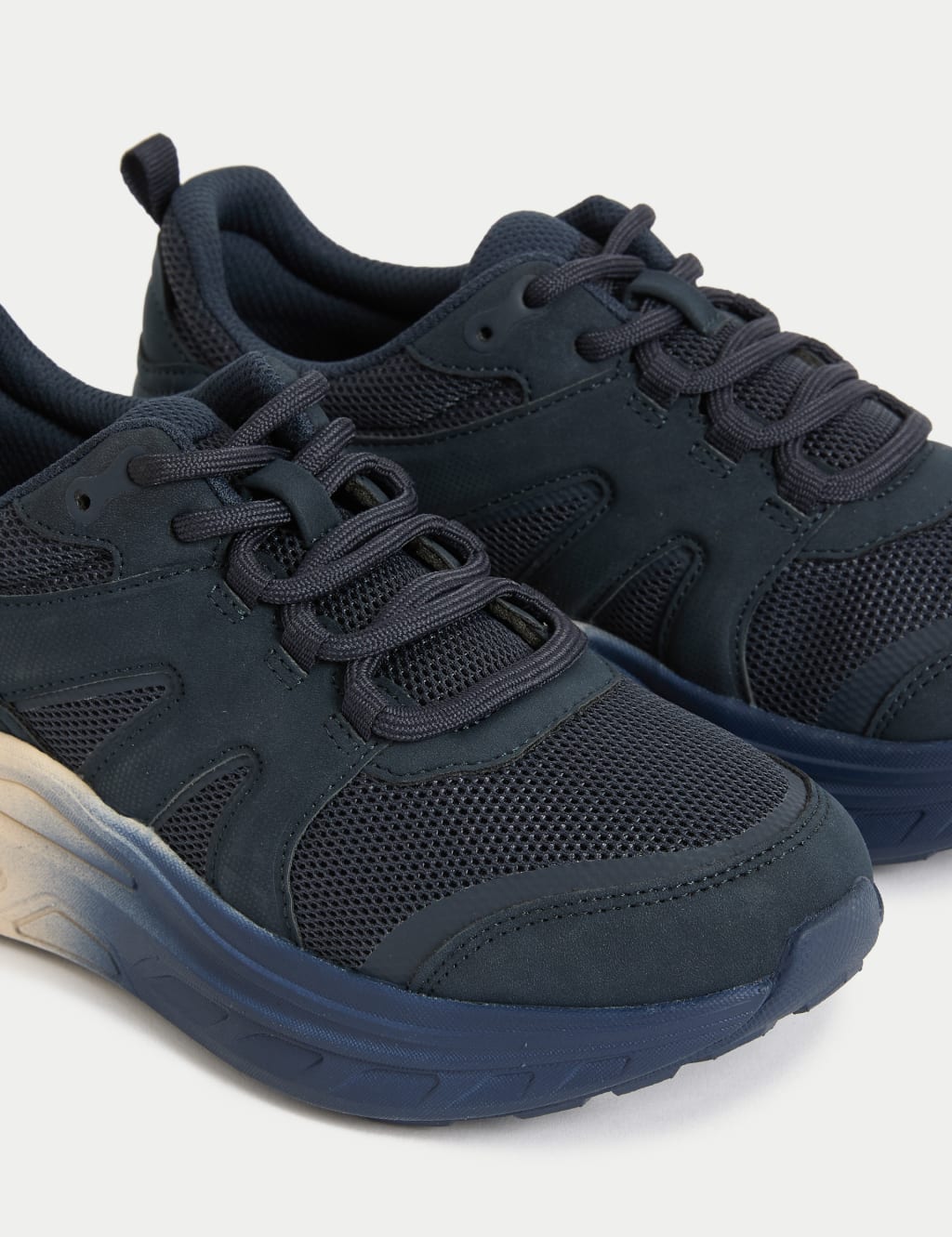 Kids' Freshfeet™ Trainers (1 Large - 7 Large) 3 of 4