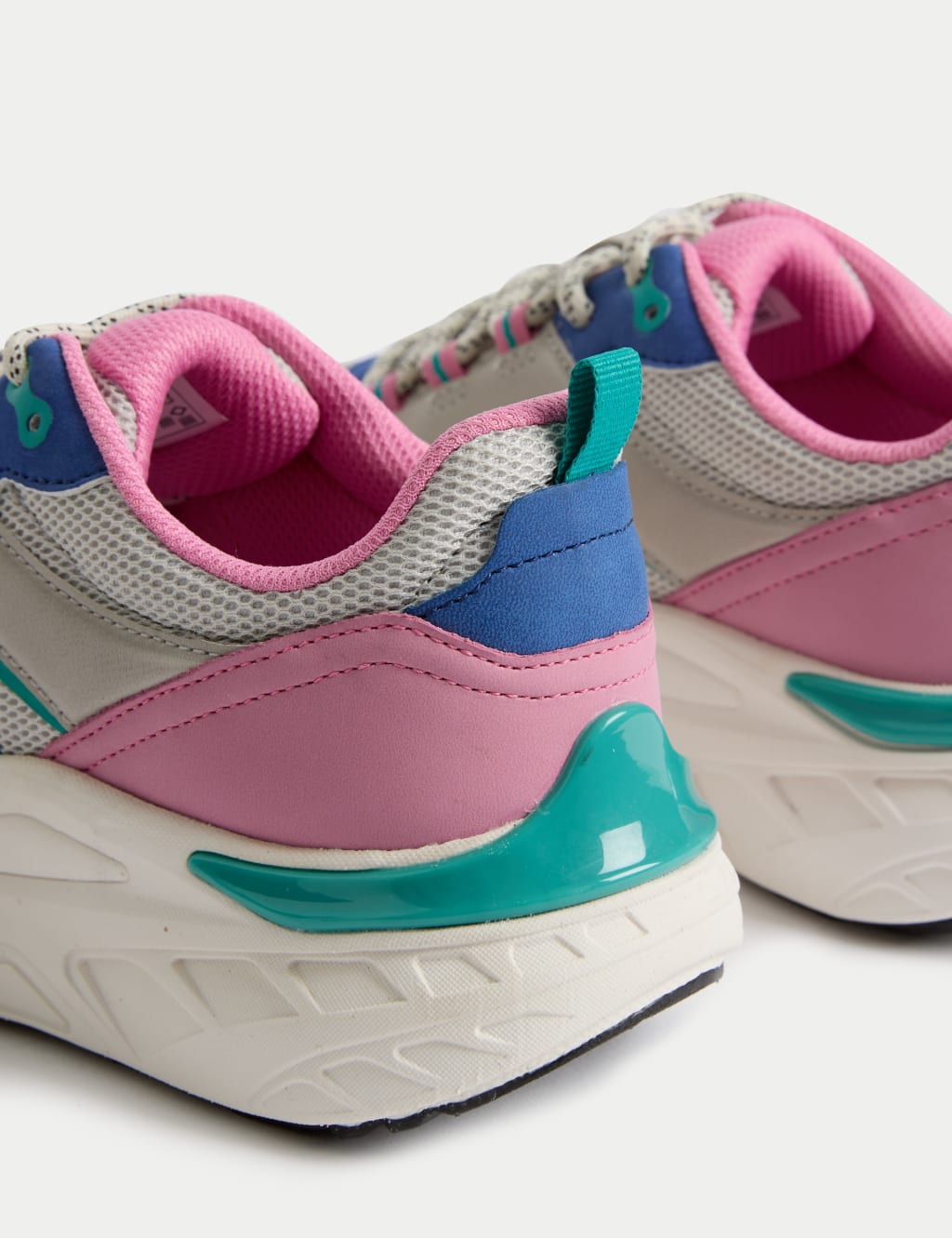 Kids' Freshfeet™ Trainers (1 Large - 7 Large) 3 of 4