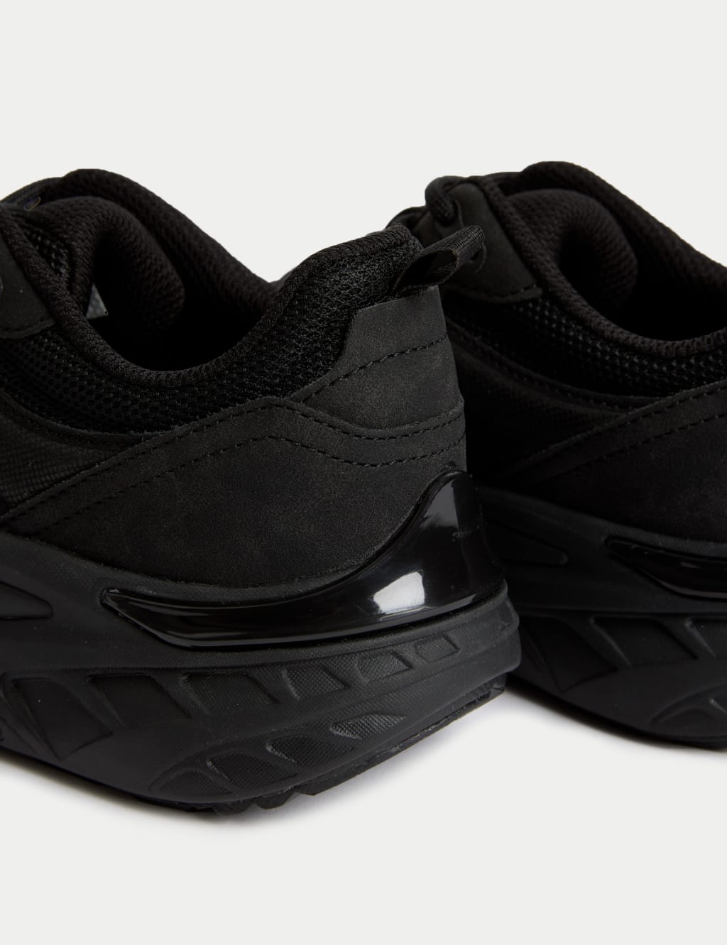 Kids' Freshfeet™ Trainers (1 Large - 7 Large) 3 of 4