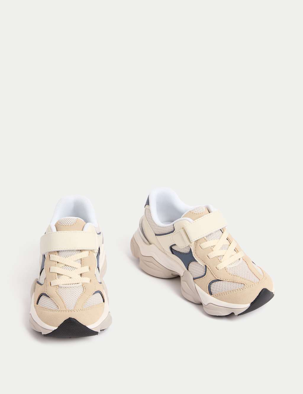 Kids' Chunky Freshfeet™ Riptape Trainers (4 Small - 3 Large) 2 of 4